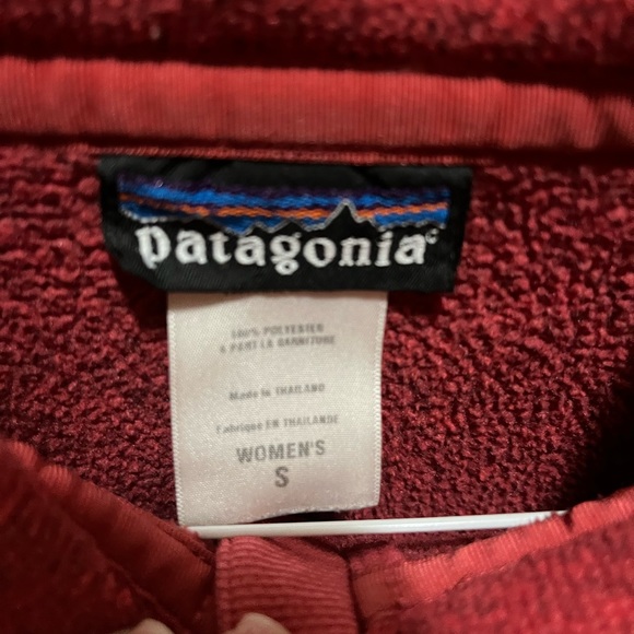Patagonia size small pullover - Picture 2 of 5